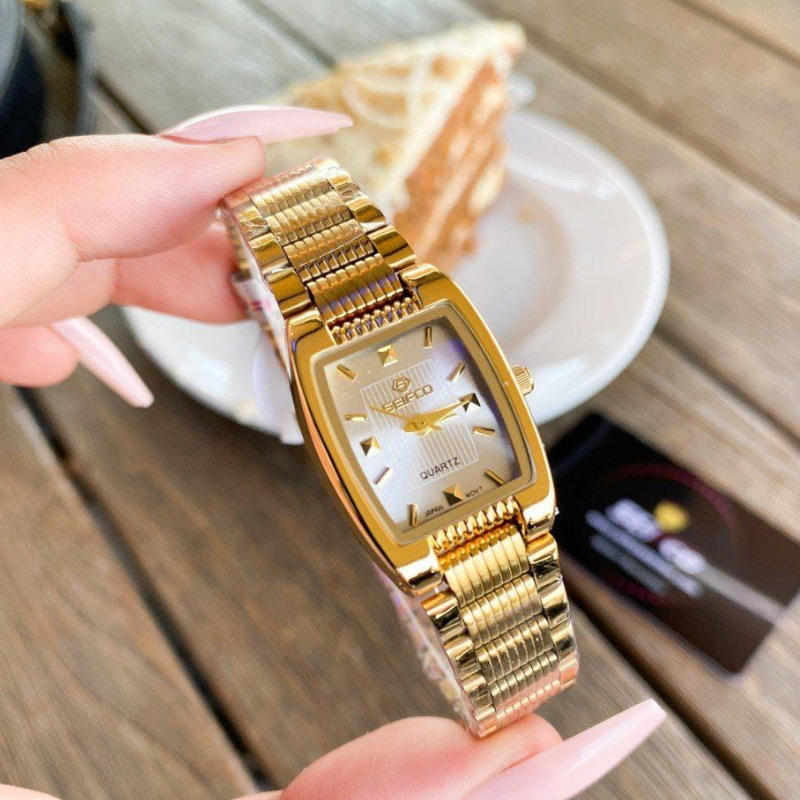 SEIFCO Classic Women’s Stainless Steel Quartz Watch with Silver Dial and Gold Bracelet - الصورة 3
