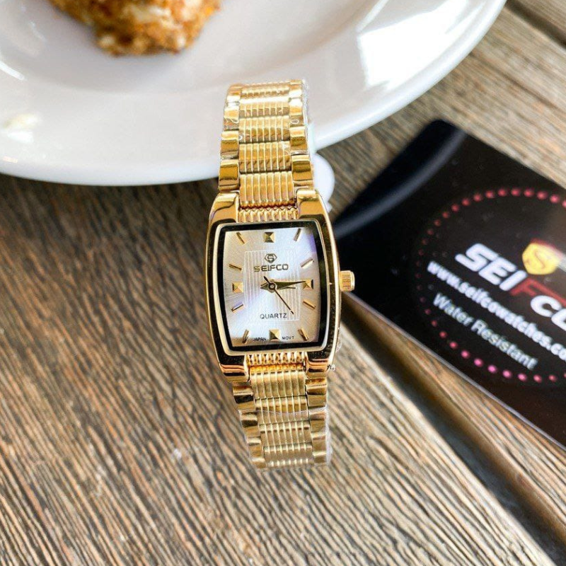 SEIFCO Classic Women’s Stainless Steel Quartz Watch with Silver Dial and Gold Bracelet - الصورة 2