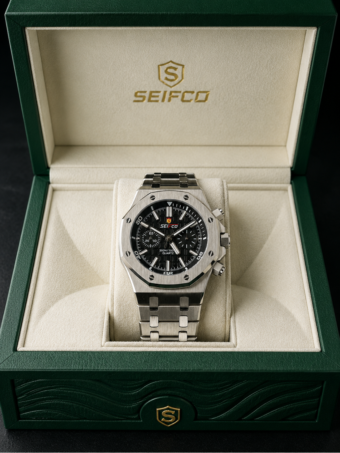 SEIFCO Sport Men’s Stainless Steel Quartz Watch with Textured Black Dial and Silver Bracelet - الصورة 2