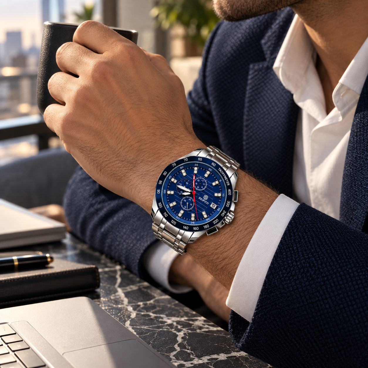 Men’s Silver Watch with Blue Dial and Crystal Accents - الصورة 2