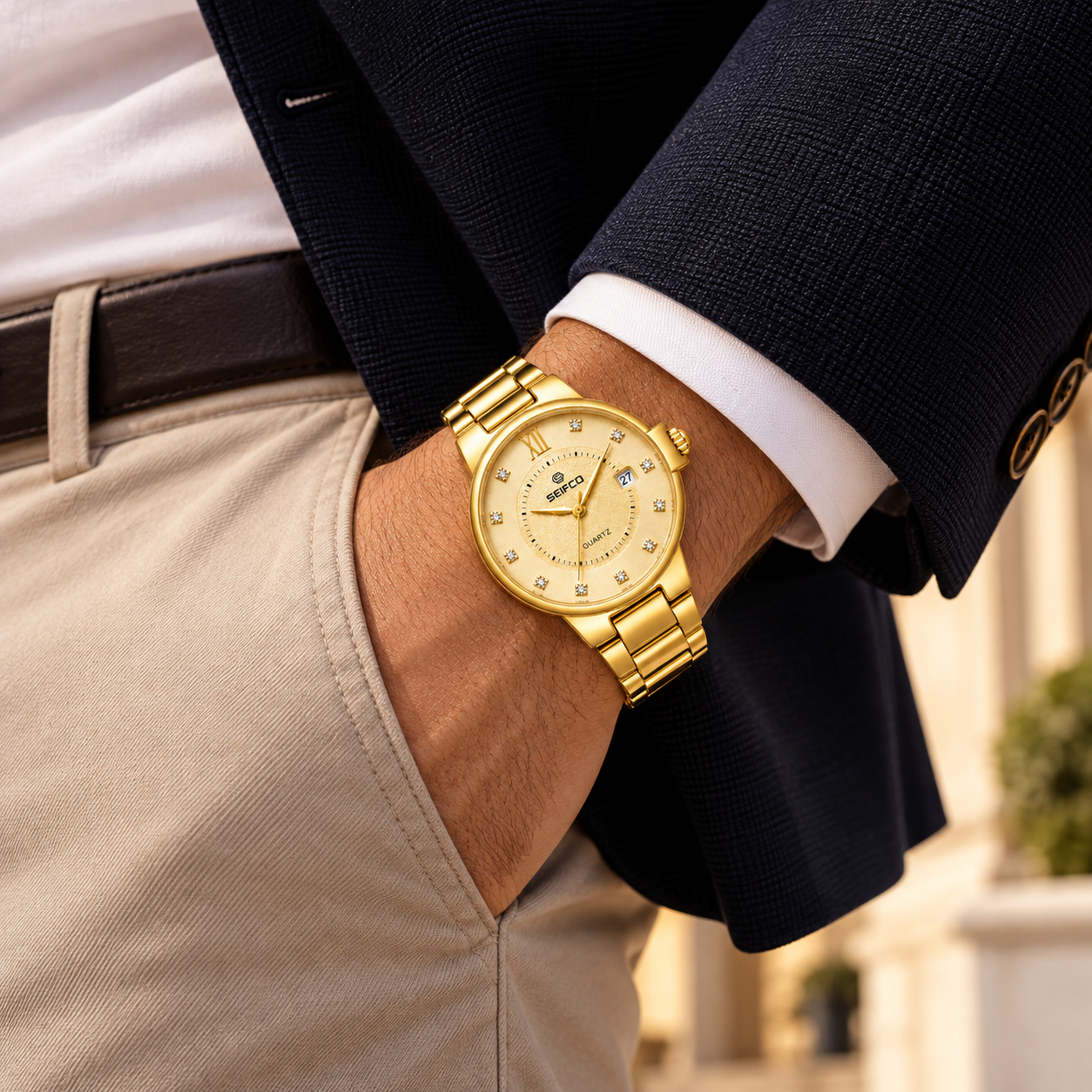 SEIFCO Classic Men’s Stainless Steel Quartz Watch with Gold Dial, Crystal Hour Markers and Gold Bracelet - الصورة 2