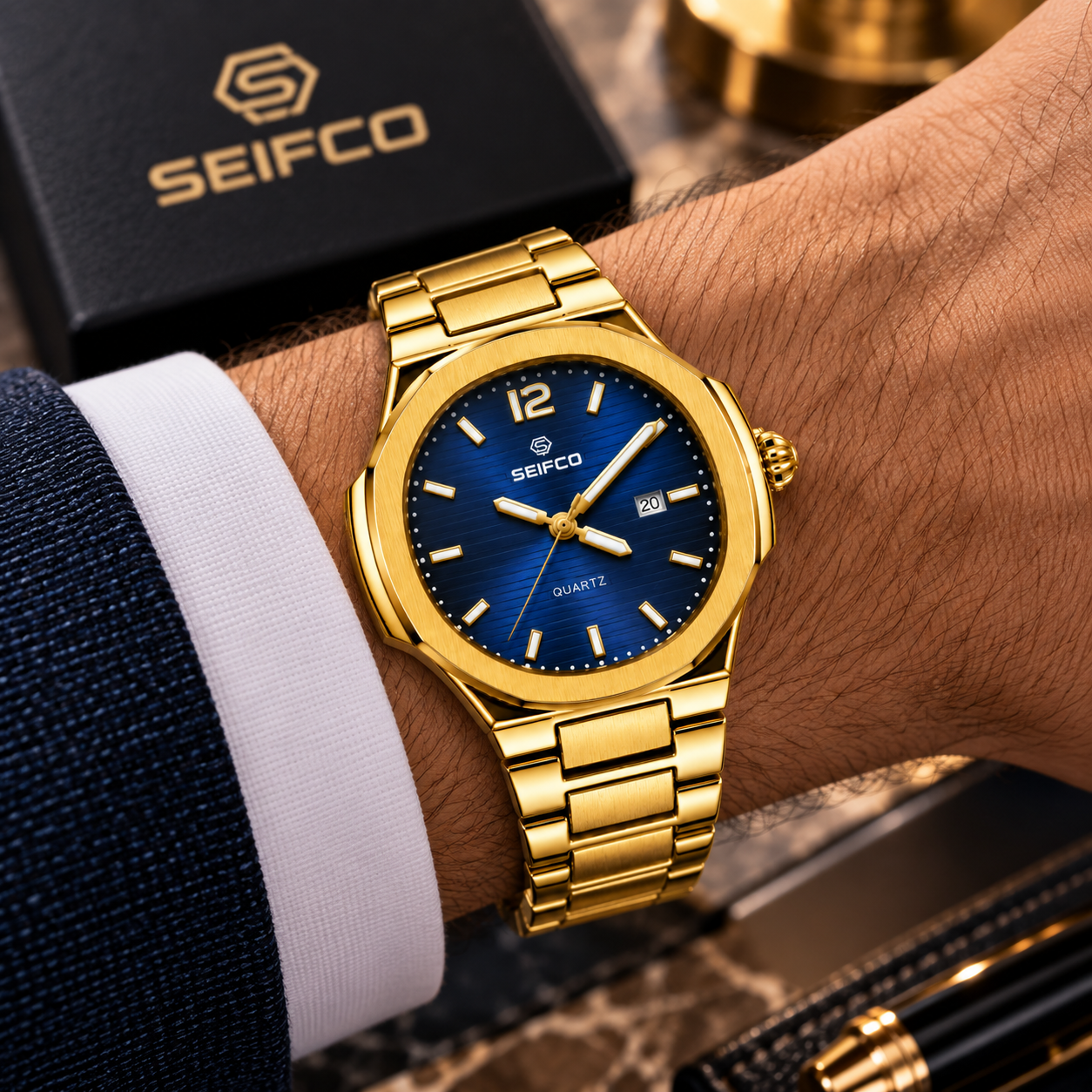 SEIFCO Classic Men’s Stainless Steel Quartz Watch with Blue Dial, Date Display and Gold Bracelet - الصورة 3